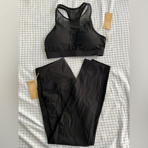 PopFlex Black Workout Set (Bra + Leggings) Medium